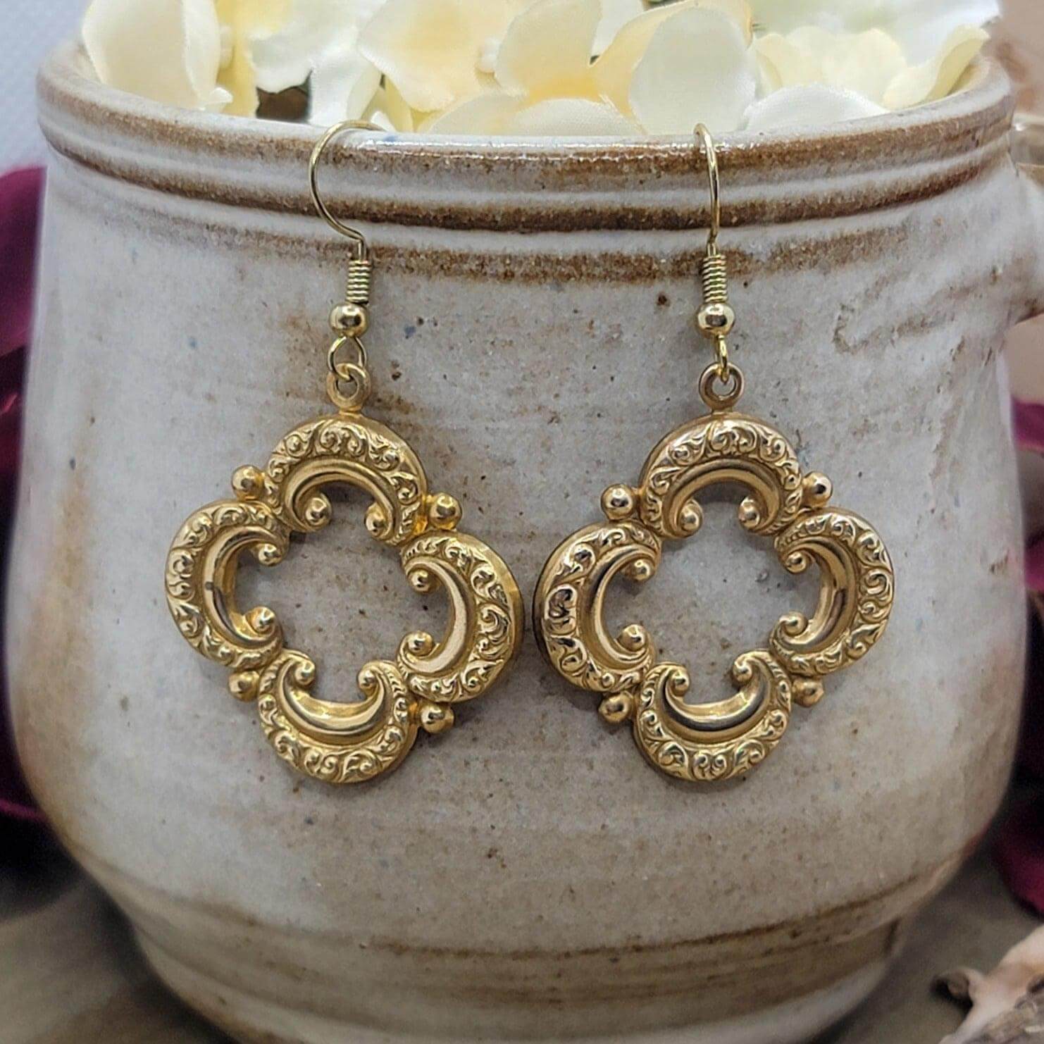 Antique Brass Quatrefoil Clover Earrings - Nicki Lynn Jewelry