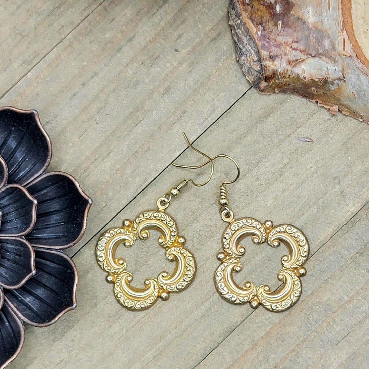 Antique Brass Quatrefoil Clover Earrings - Nicki Lynn Jewelry