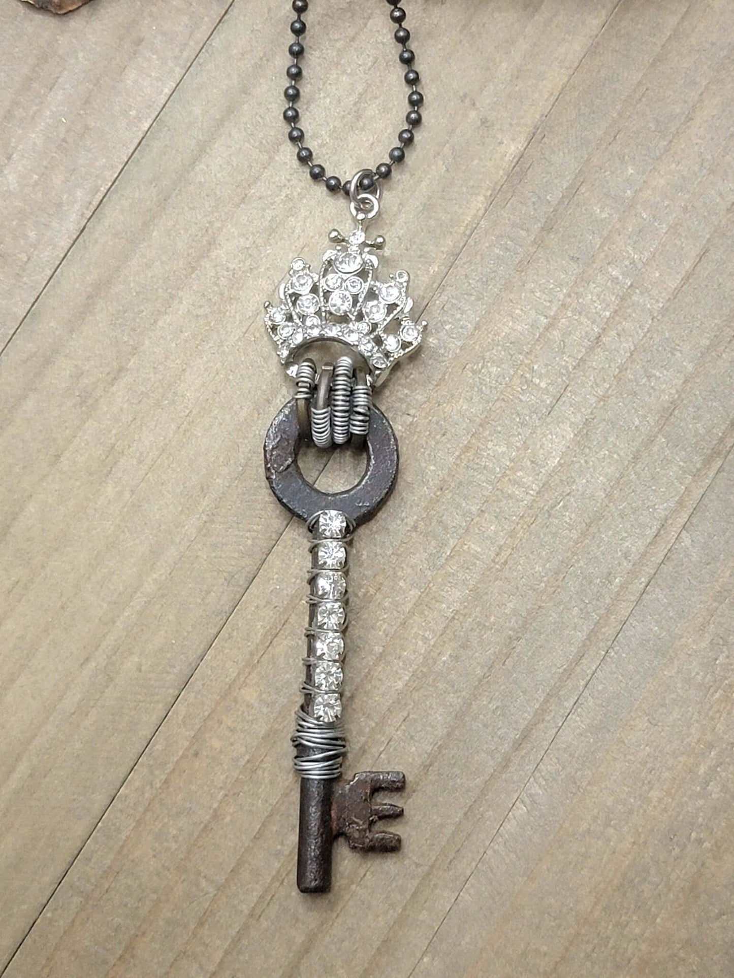 Vintage Glam Skeleton Key Assemblage Necklace, Nicki Lynn Jewelry 