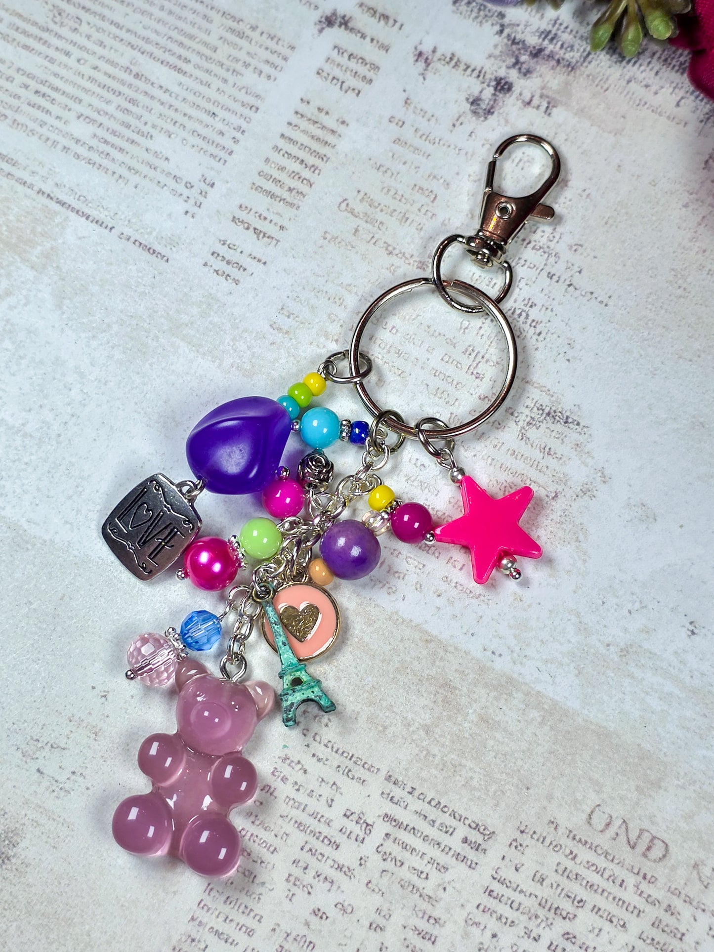 Gummy Bear Purse Charm – Colorful Beaded Kawaii Bag Charm Keychain