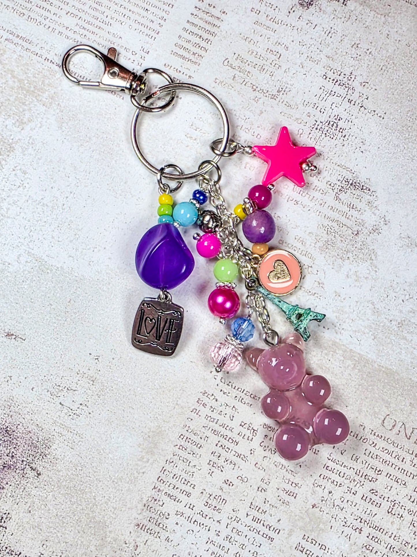Gummy Bear Purse Charm – Colorful Beaded Kawaii Bag Charm Keychain