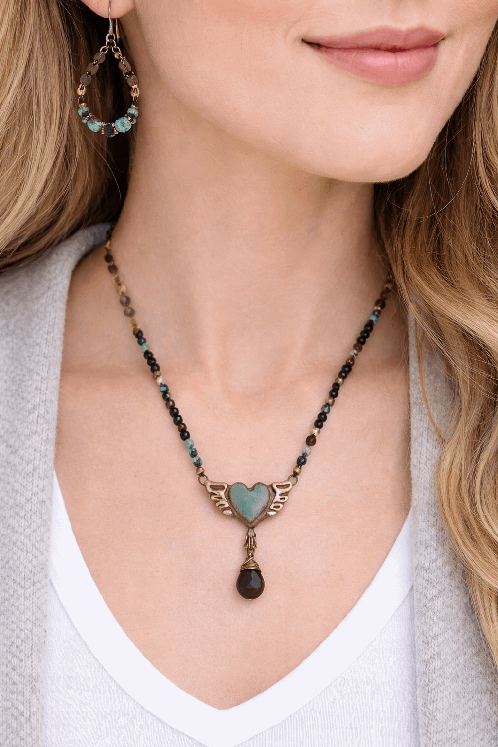 Knotted Turquoise Gemstone Necklace