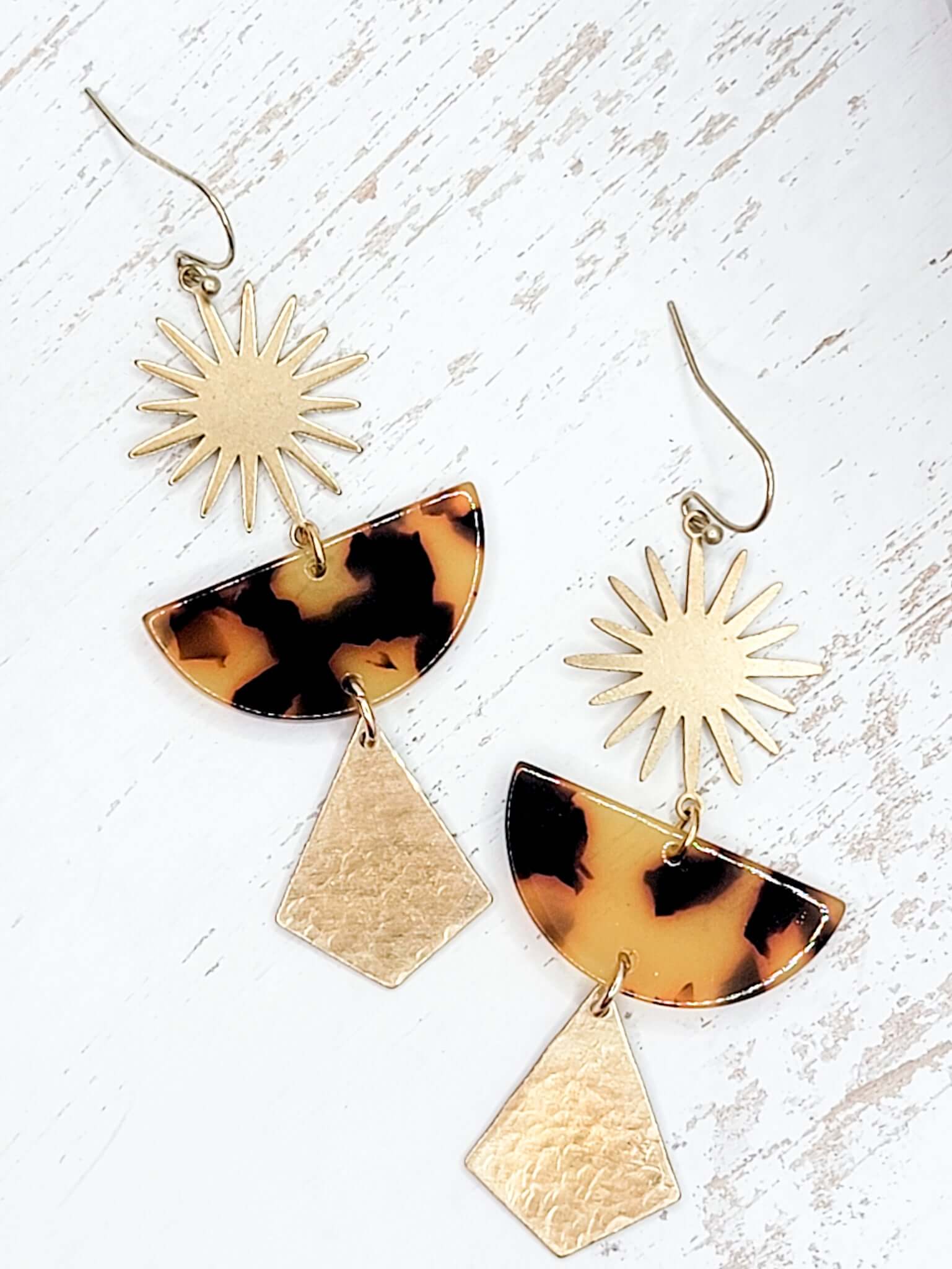 Long Acrylic Tortoise and Brass Mod Earrings - Nicki Lynn Jewelry