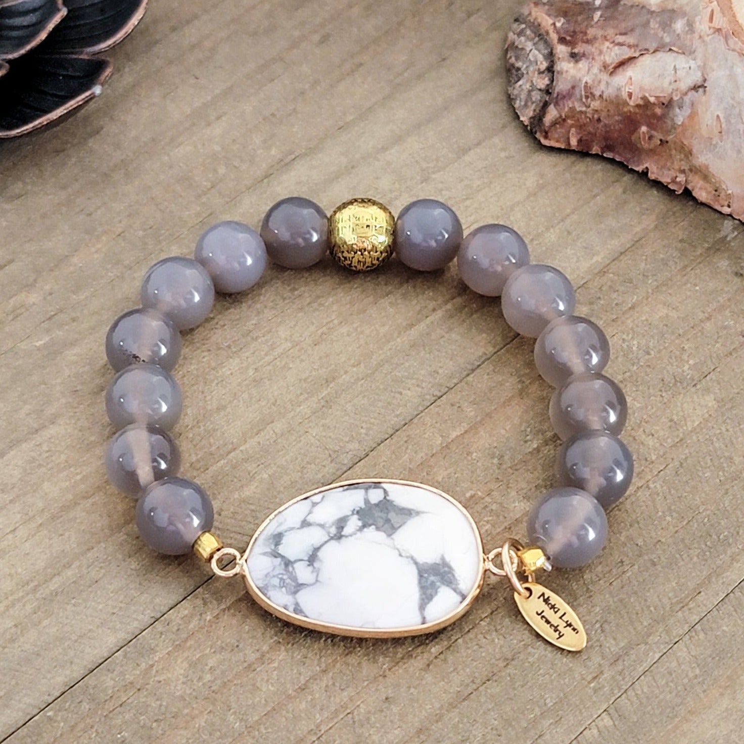 Gray Agate Stone Stretch Bracelet - Nicki Lynn Jewelry