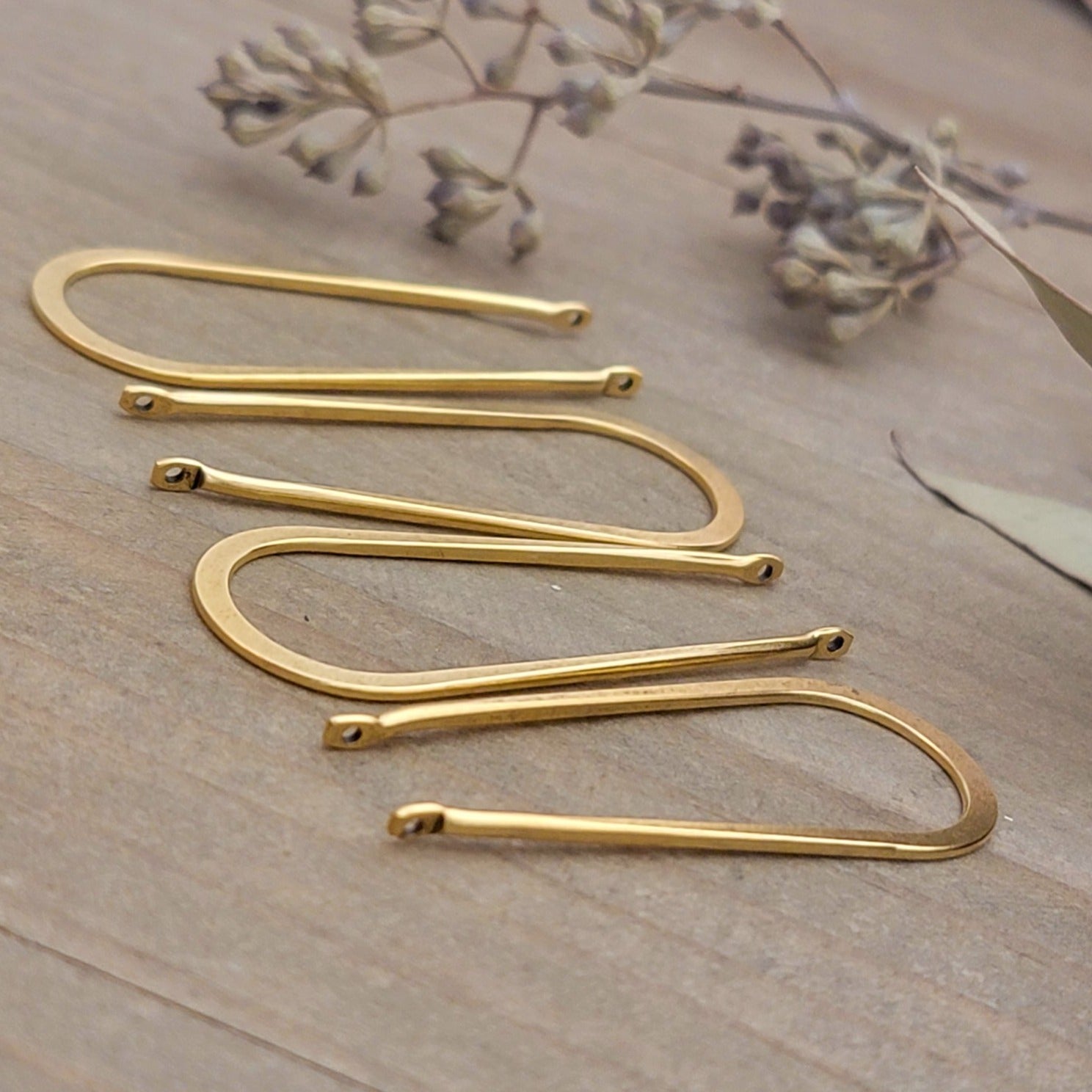 Open Long Horseshoe Frame-2pieces-48mmx20mm - Nicki Lynn Jewelry